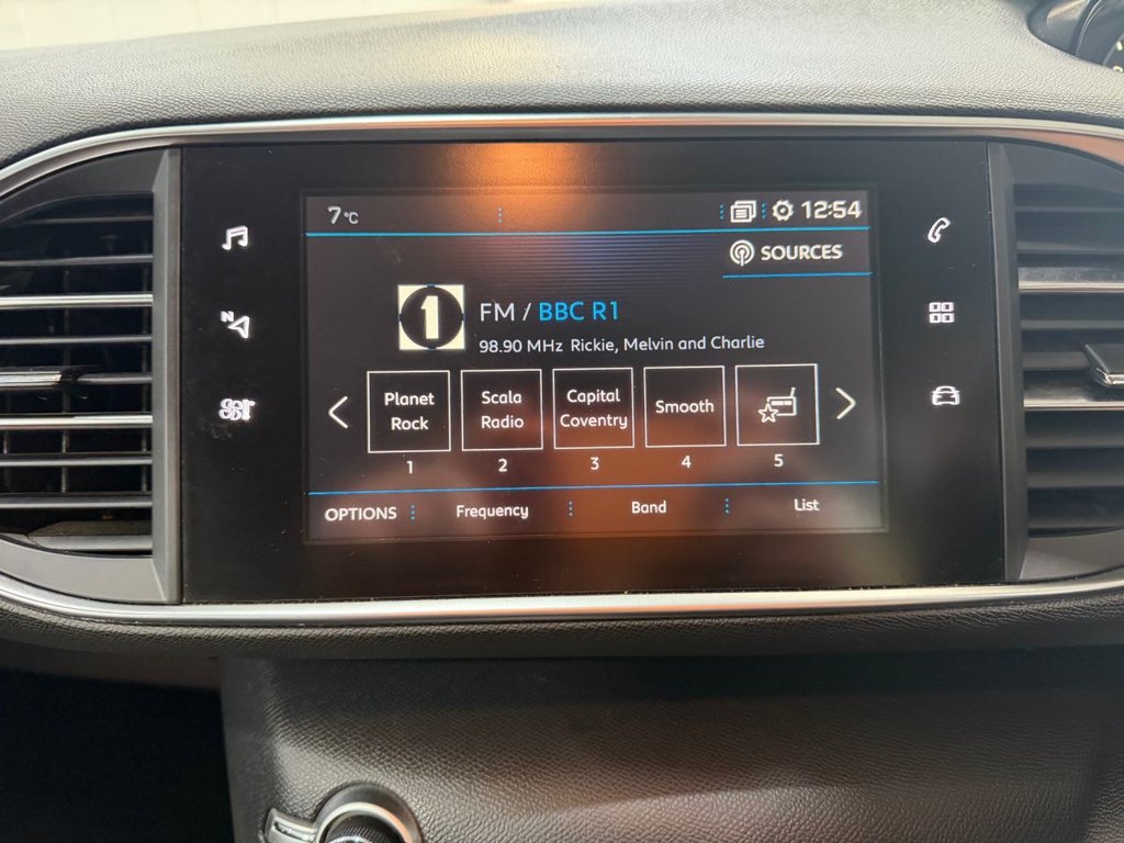 Used Peugeot 308 2018 for sale - 77673690: Photo 27