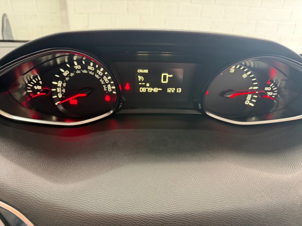 Used Peugeot 308 2018 for sale - 77673690: Photo 31