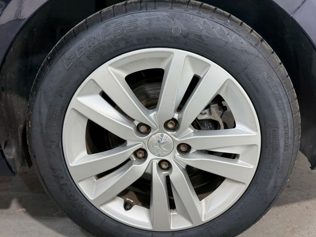 Used Peugeot 308 2018 for sale - 77673690: Photo 42