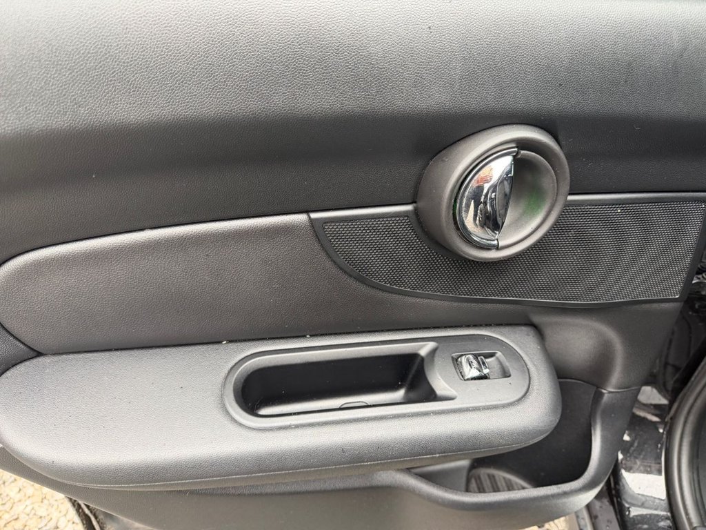 Used MINI Clubman 2015 for sale - 77673655: Photo 31