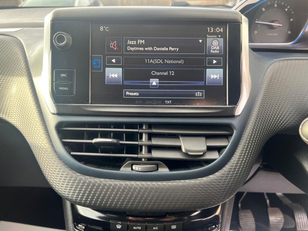 Used Peugeot 2008 2015 for sale - 77673542: Photo 19