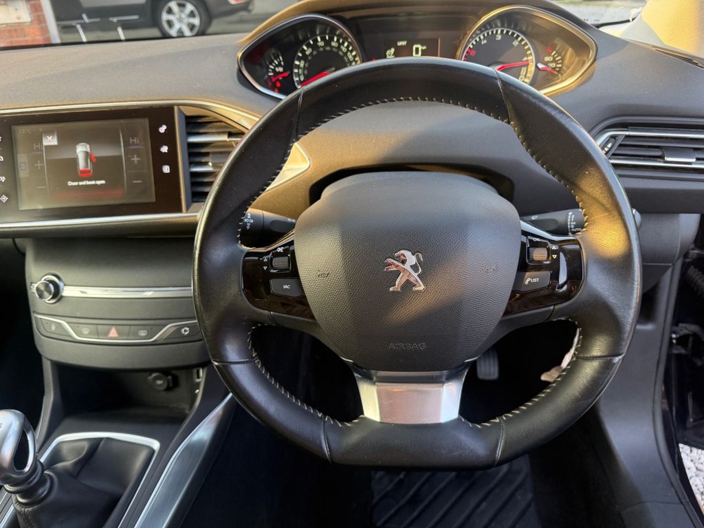 Used Peugeot 308 2017 for sale - 77991061: Photo 17