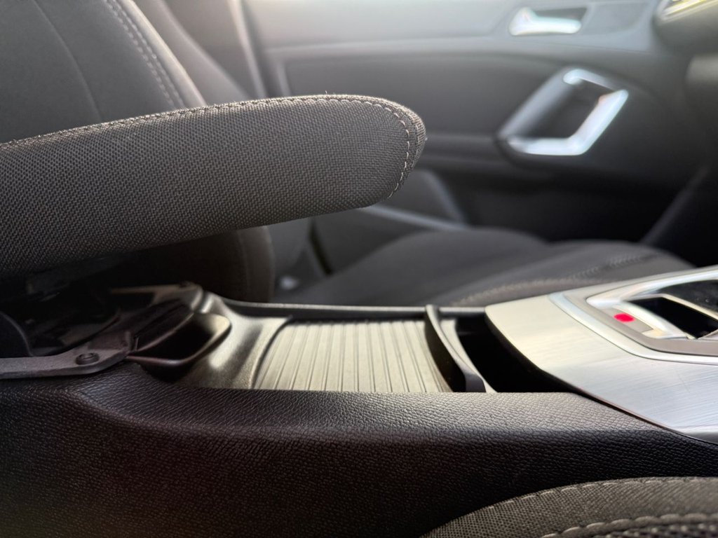 Used Peugeot 308 2017 for sale - 77991061: Photo 30