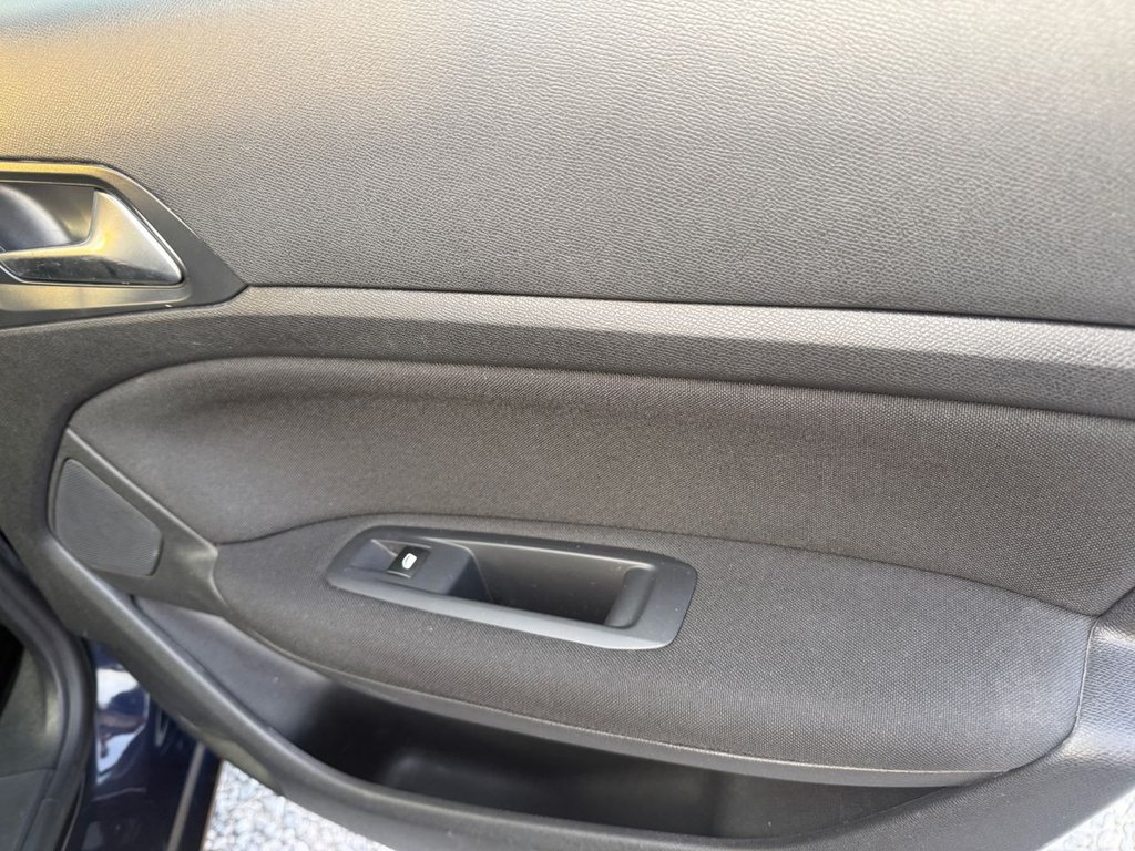 Used Peugeot 308 2017 for sale - 77991061: Photo 39