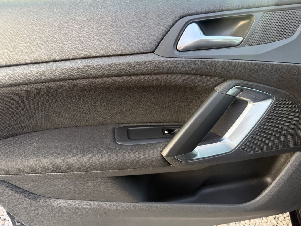 Used Peugeot 308 2017 for sale - 77991061: Photo 44