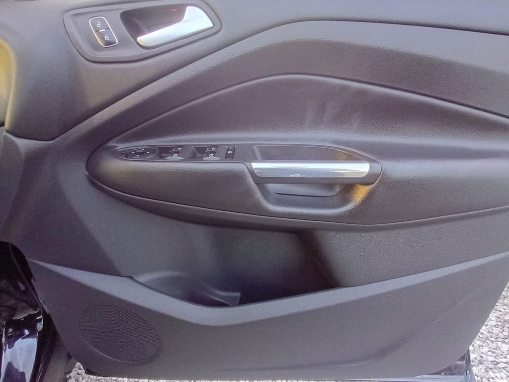 Used Ford Kuga 2017 for sale - 76434479: Photo 21