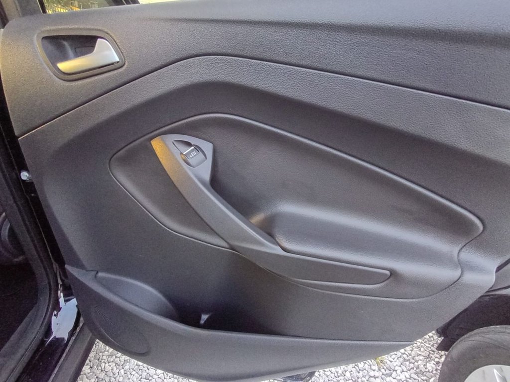 Used Ford Kuga 2017 for sale - 76434479: Photo 22