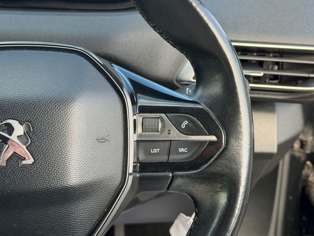 Used Peugeot 3008 2017 for sale - 77904816: Photo 16