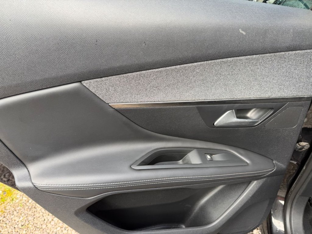 Used Peugeot 3008 2017 for sale - 77904816: Photo 36