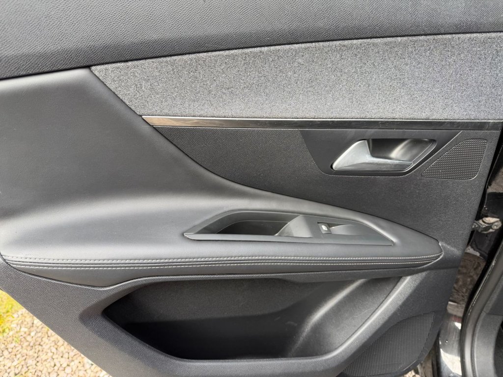 Used Peugeot 3008 2017 for sale - 77904816: Photo 41