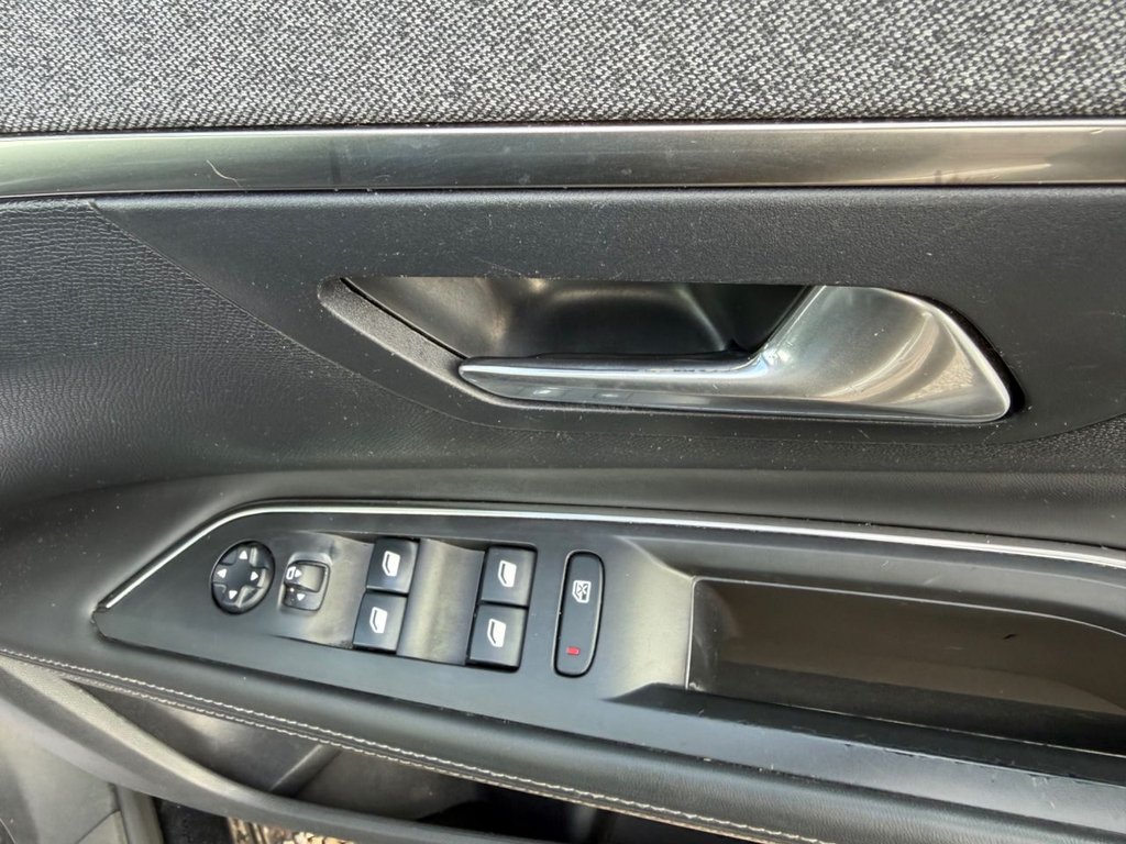 Used Peugeot 3008 2017 for sale - 77904816: Photo 45