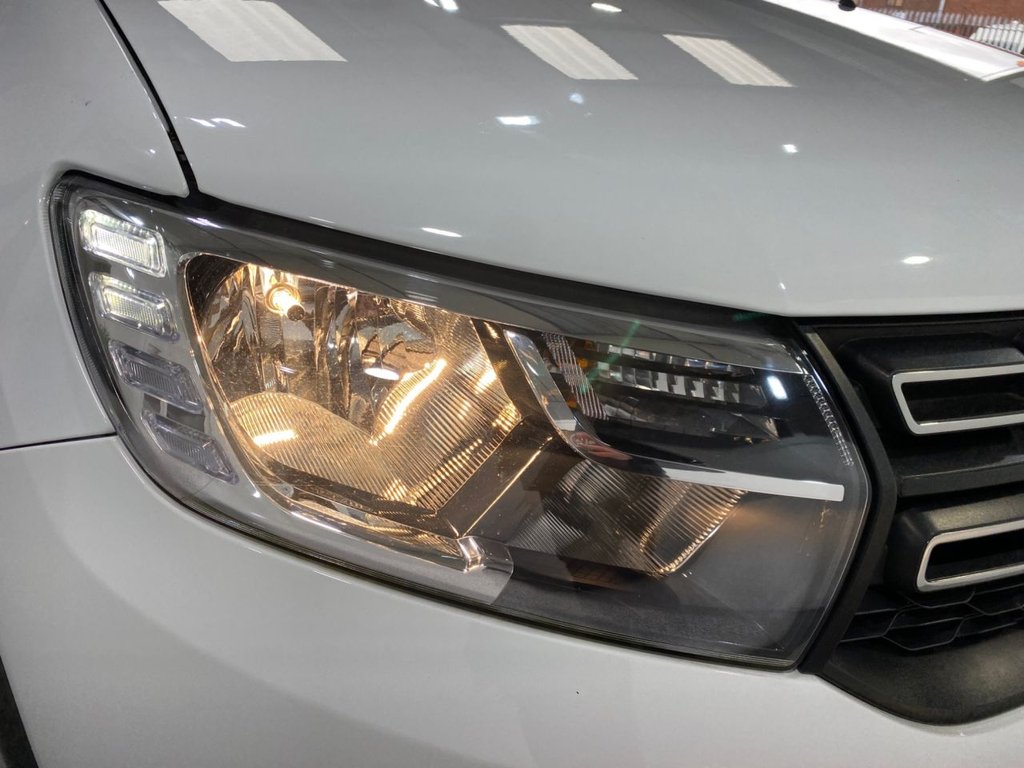 Used Dacia Sandero Stepway 2018 for sale - 73350793: Photo 29