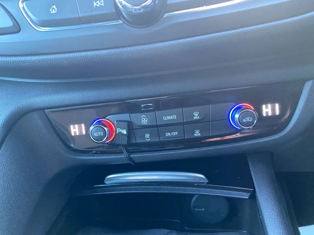 Used Vauxhall Insignia 2017 for sale - 77263171: Photo 27