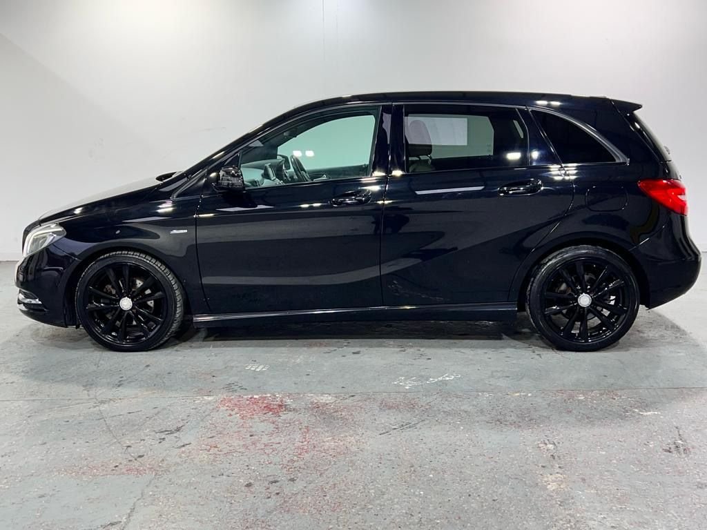 Used Mercedes-Benz B Class 2012 for sale - 77263190: Photo 6