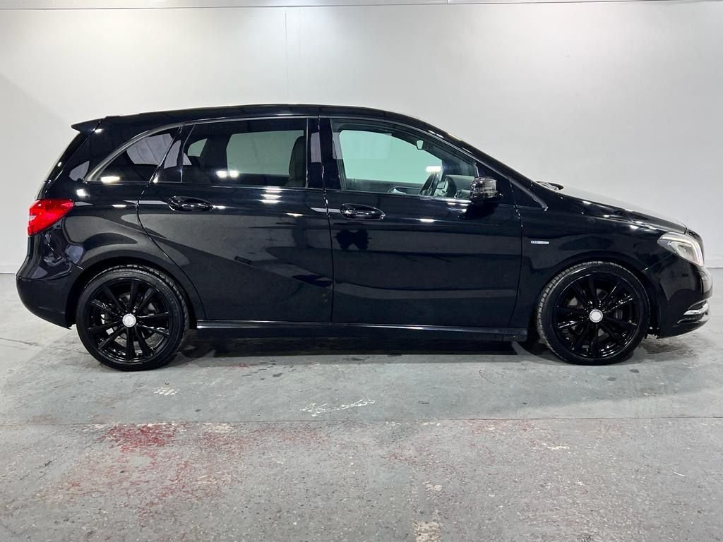 Used Mercedes-Benz B Class 2012 for sale - 77263190: Photo 9