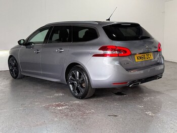 Used Peugeot 308 2016 for sale - 76820203: Photo