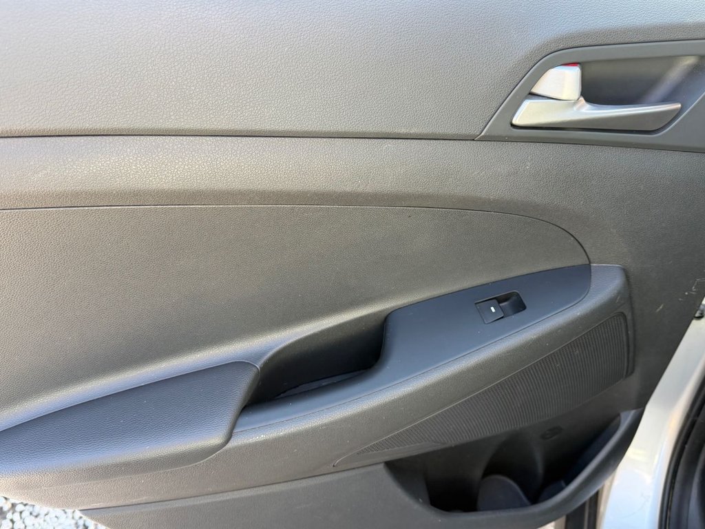 Used Hyundai TUCSON 2016 for sale - 77765611: Photo 16