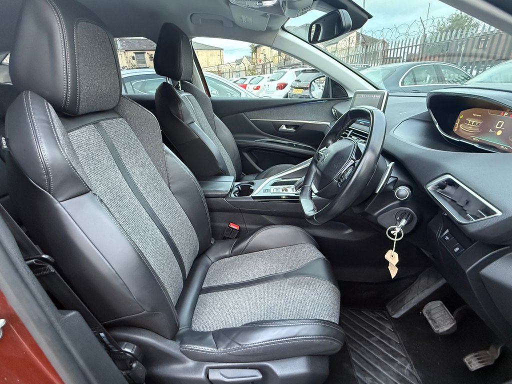 Used Peugeot 3008 2017 for sale - 76147384: Photo 11