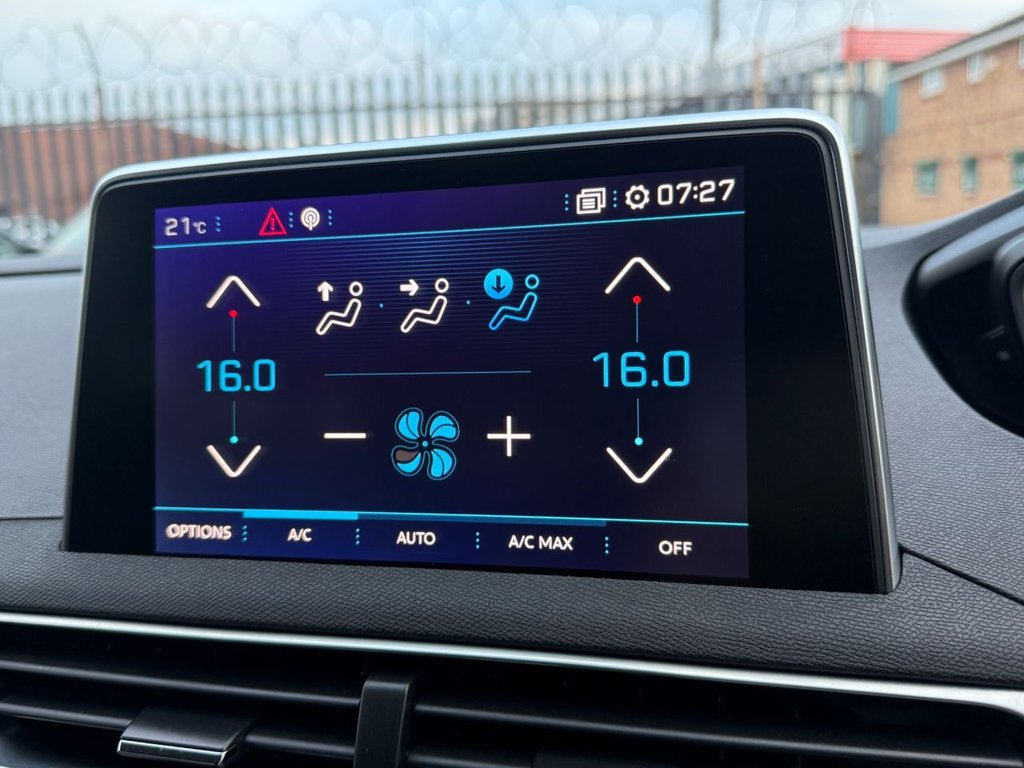 Used Peugeot 3008 2017 for sale - 76147384: Photo 25