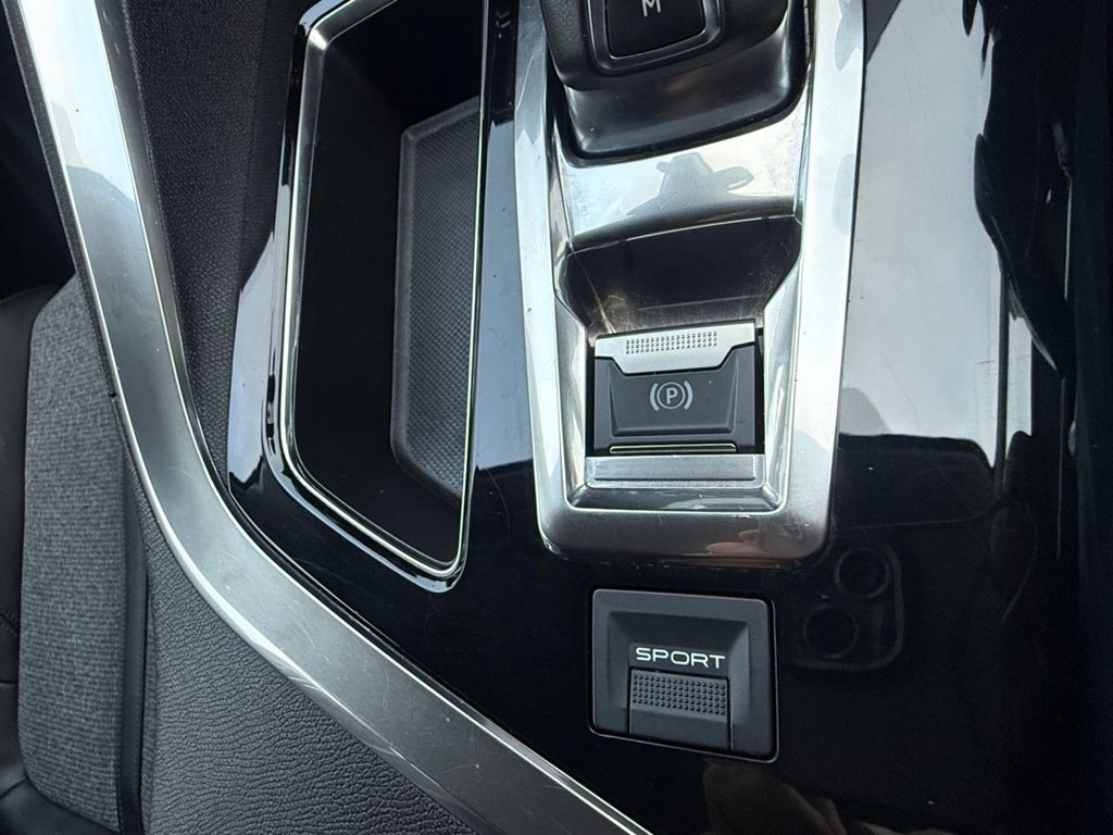 Used Peugeot 3008 2017 for sale - 76147384: Photo 37