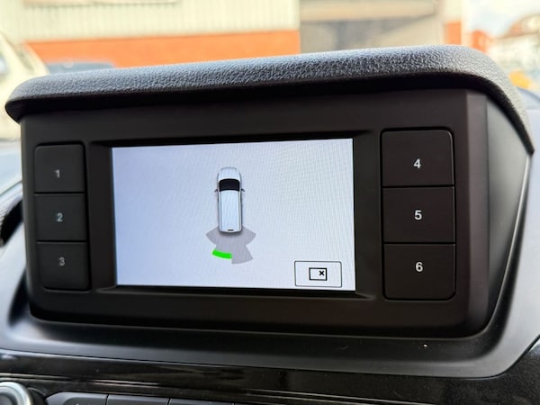 Used Ford Grand Tourneo Connect 2020 for sale - 76105395: Photo 33