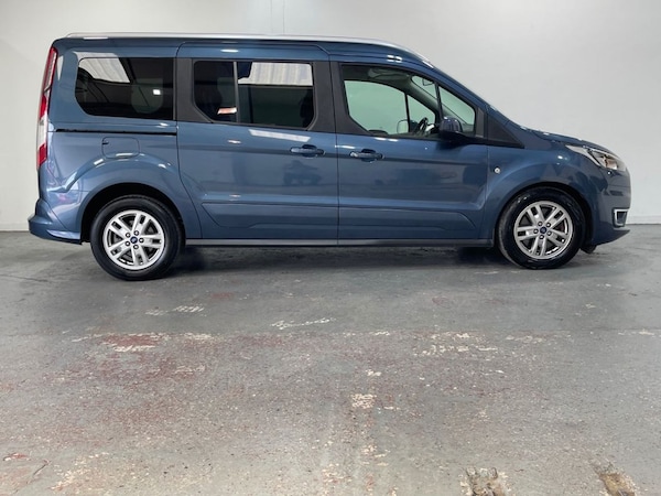 Used Ford Grand Tourneo Connect 2020 for sale - 76105395: Photo 5