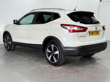 Used Nissan Qashqai 2017 for sale - 75553994: Photo
