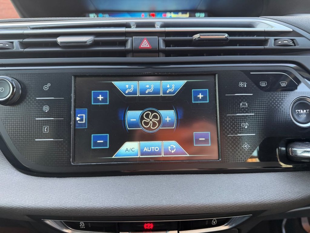 Used Citroen C4 Picasso 2015 for sale - 77765444: Photo 25