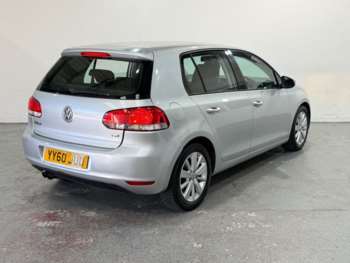 Used Volkswagen Golf 2010 for sale - 75253915: Photo