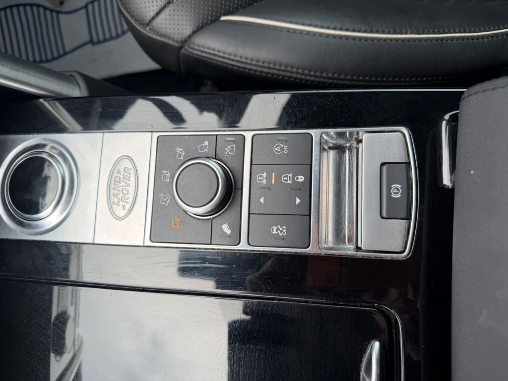 Used Land Rover Discovery 2019 for sale - 77835268: Photo 31