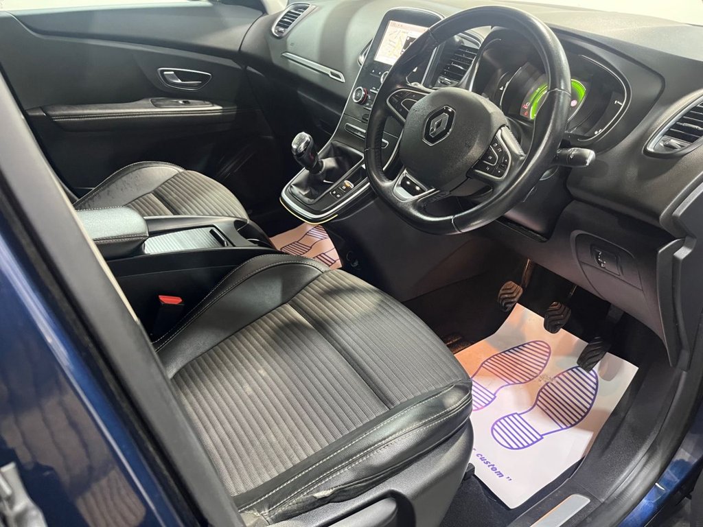 Used Renault Grand Scenic 2017 for sale - 77673452: Photo 13