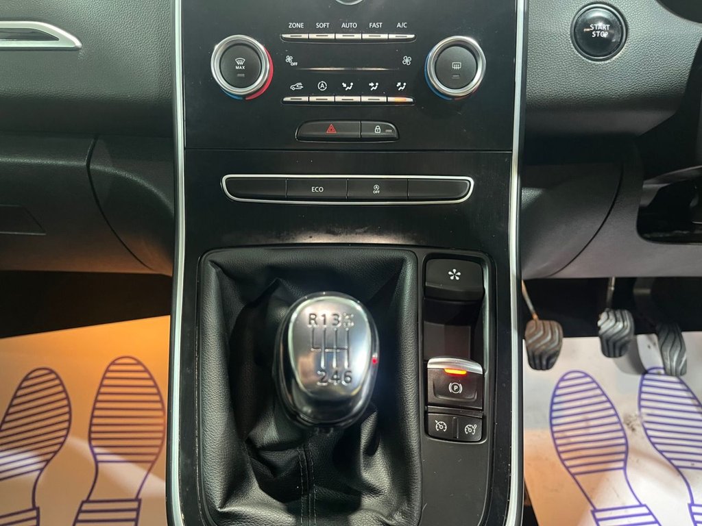 Used Renault Grand Scenic 2017 for sale - 77673452: Photo 26