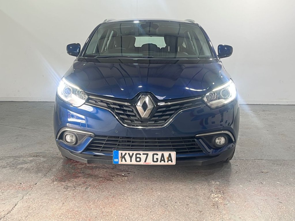 Used Renault Grand Scenic 2017 for sale - 77673452: Photo 4
