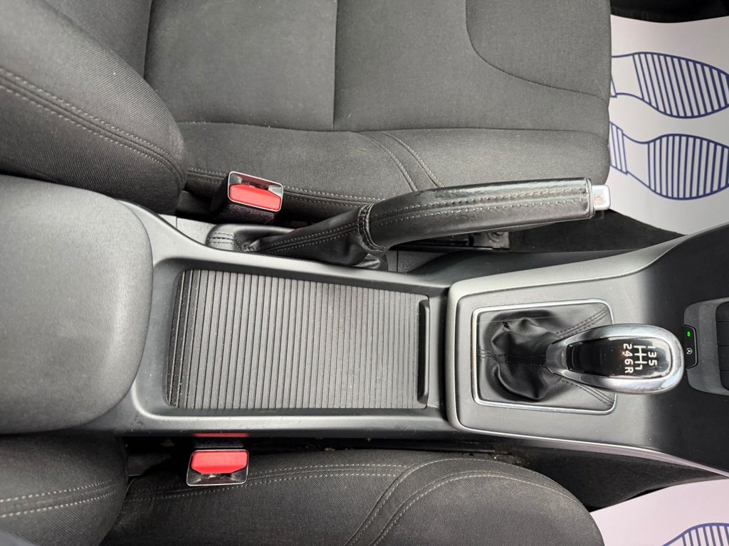 Used Volvo V40 2015 for sale - 77904764: Photo 26