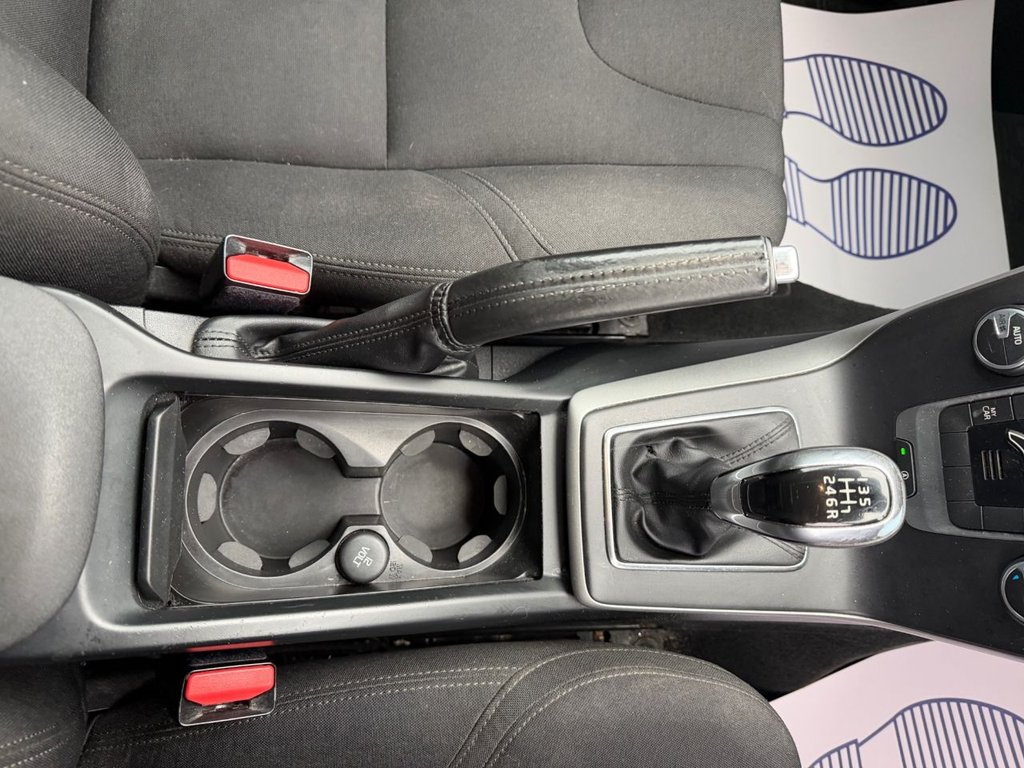 Used Volvo V40 2015 for sale - 77904764: Photo 27