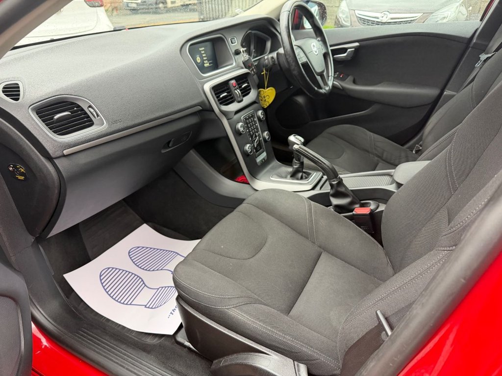 Used Volvo V40 2015 for sale - 77904764: Photo 30