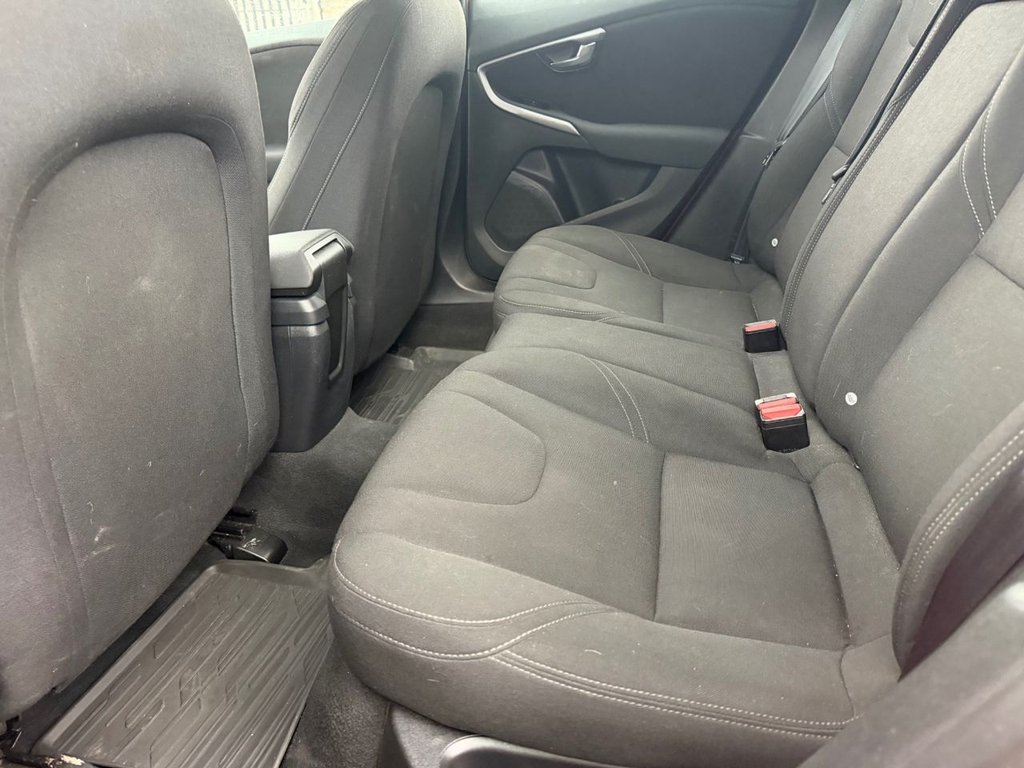 Used Volvo V40 2015 for sale - 77904764: Photo 40