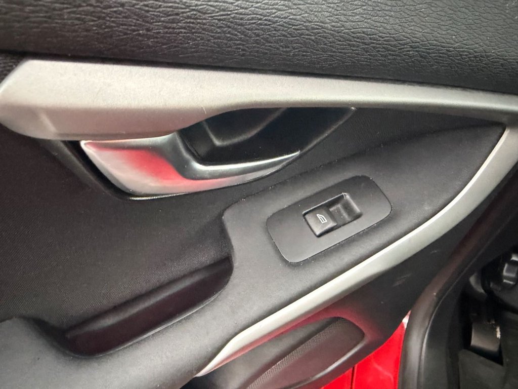 Used Volvo V40 2015 for sale - 77904764: Photo 43