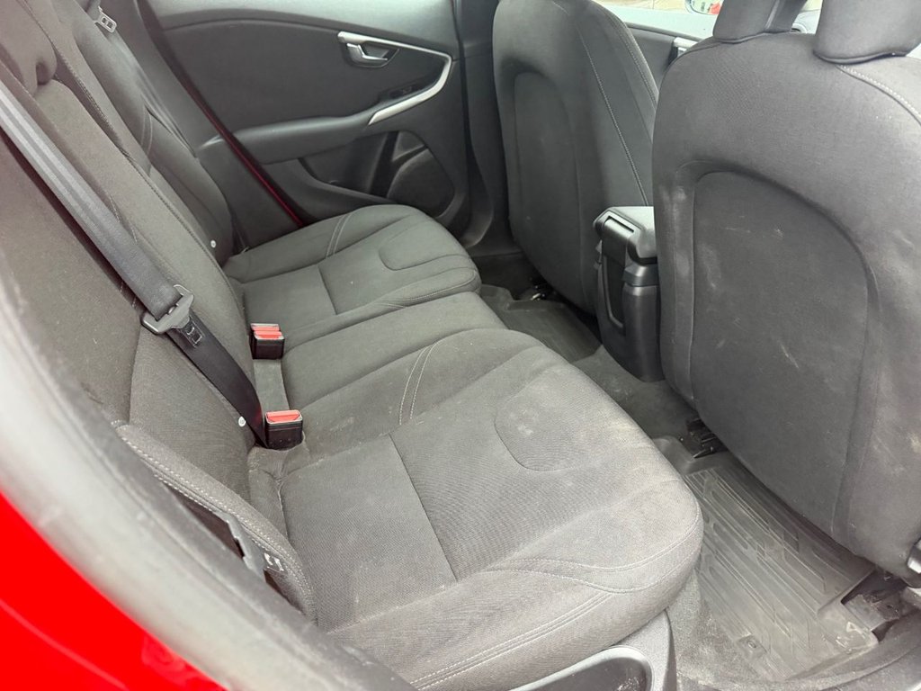 Used Volvo V40 2015 for sale - 77904764: Photo 44