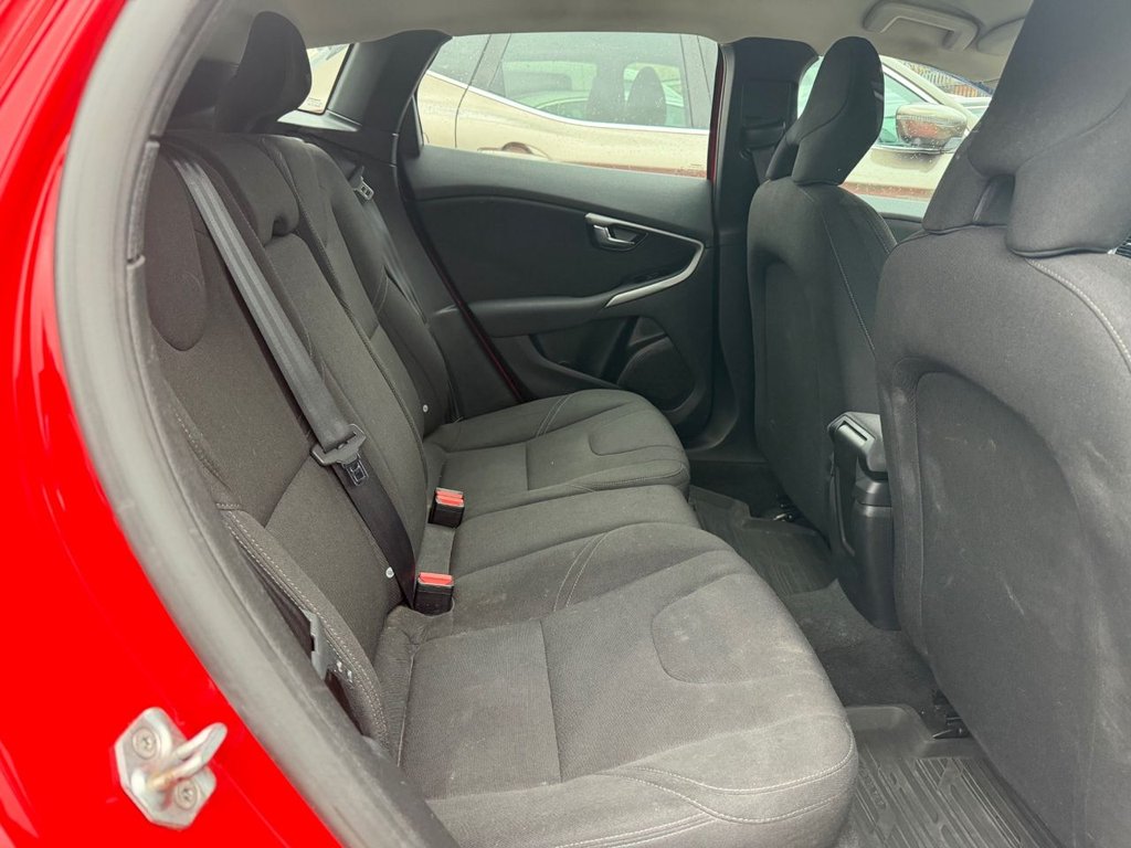 Used Volvo V40 2015 for sale - 77904764: Photo 45