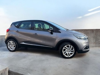 Used Renault Captur 2015 for sale - 78449555: Photo