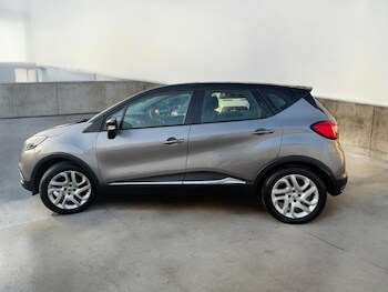 Used Renault Captur 2015 for sale - 78449555: Photo