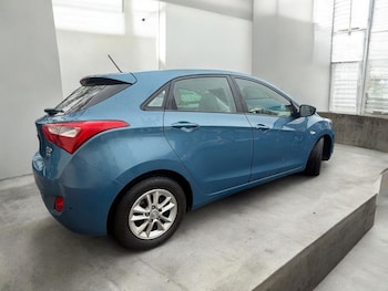Used Hyundai i30 2014 for sale - 78449569: Photo