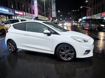 Used Ford Fiesta 2018 for sale - 78749420: Photo