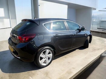 Used Vauxhall Astra 2015 for sale - 78449541: Photo