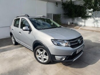 Used Dacia Sandero Stepway 2015 for sale - 78583244: Photo