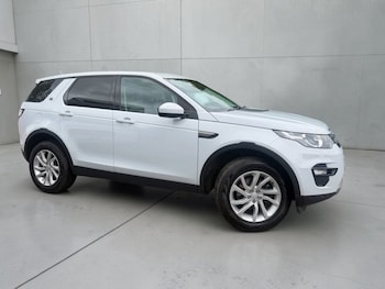 Used Land Rover Discovery Sport 2017 for sale - 78631752: Photo