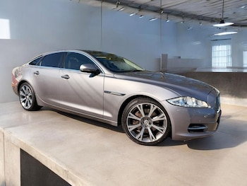 Used Jaguar XJ 2010 for sale - 78449567: Photo