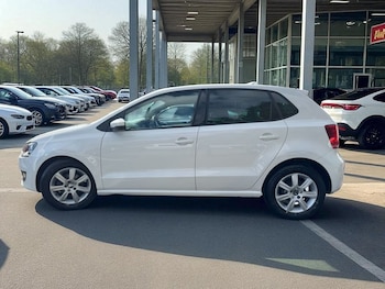 Used Volkswagen Polo 2013 for sale - 78449542: Photo