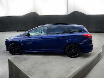 Used Ford Focus 2017 for sale - 78515104: Photo